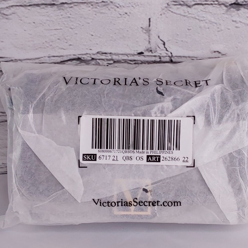'VICTORIA'S SECRET' MONOGRAM CROC ACCENT CHAIN LINK CROSSBODY  BAG - Picture 15 of 16